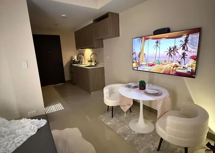 Cozy 1br In Bgc At Park Mckinley West Near Airport * 马尼拉