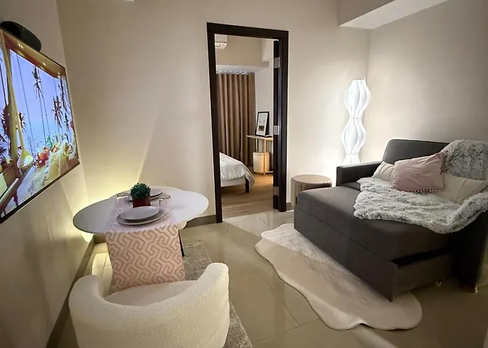 公寓 Cozy 1br In Bgc At Park Mckinley West Near Airport