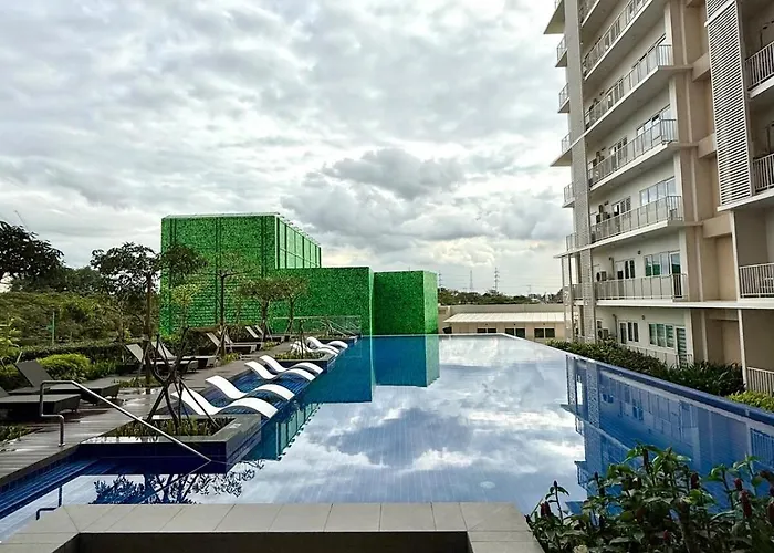 Cozy 1br In Bgc At Park Mckinley West Near Airport * 马尼拉